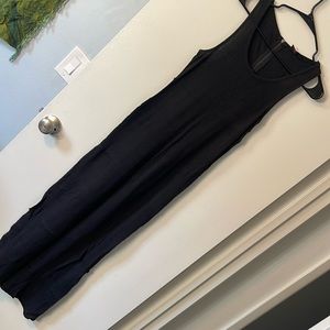 Black midi thin dress. Gently used. Material Girl xl